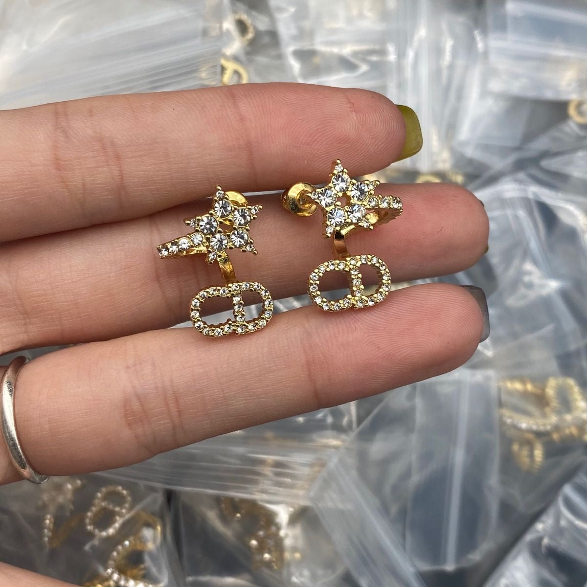 CD Star Studs
