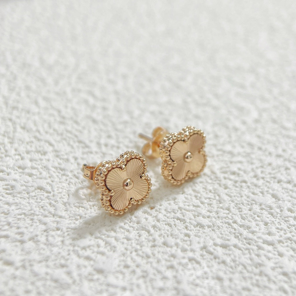 Clover Flower Stud