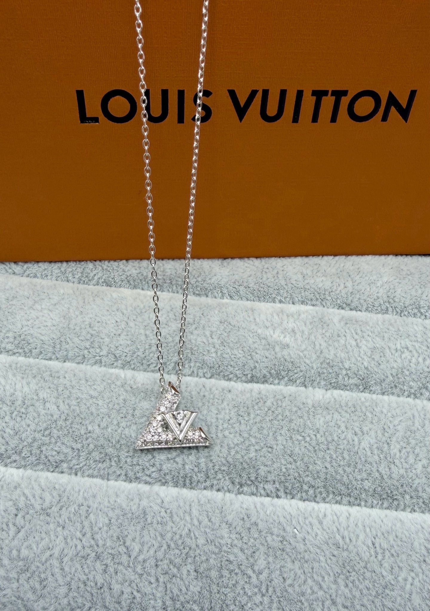 LVV Necklace