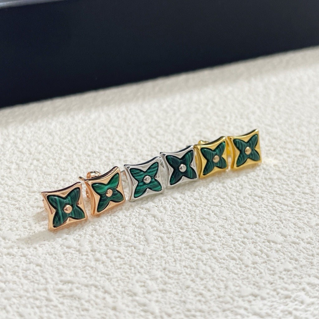 LVV Flower Studs -2