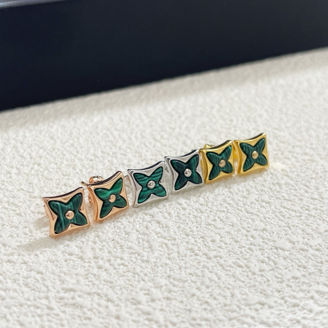 LVV Flower Studs -2