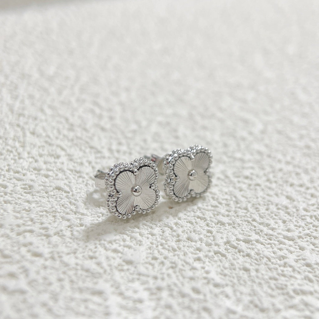 Clover Flower Stud