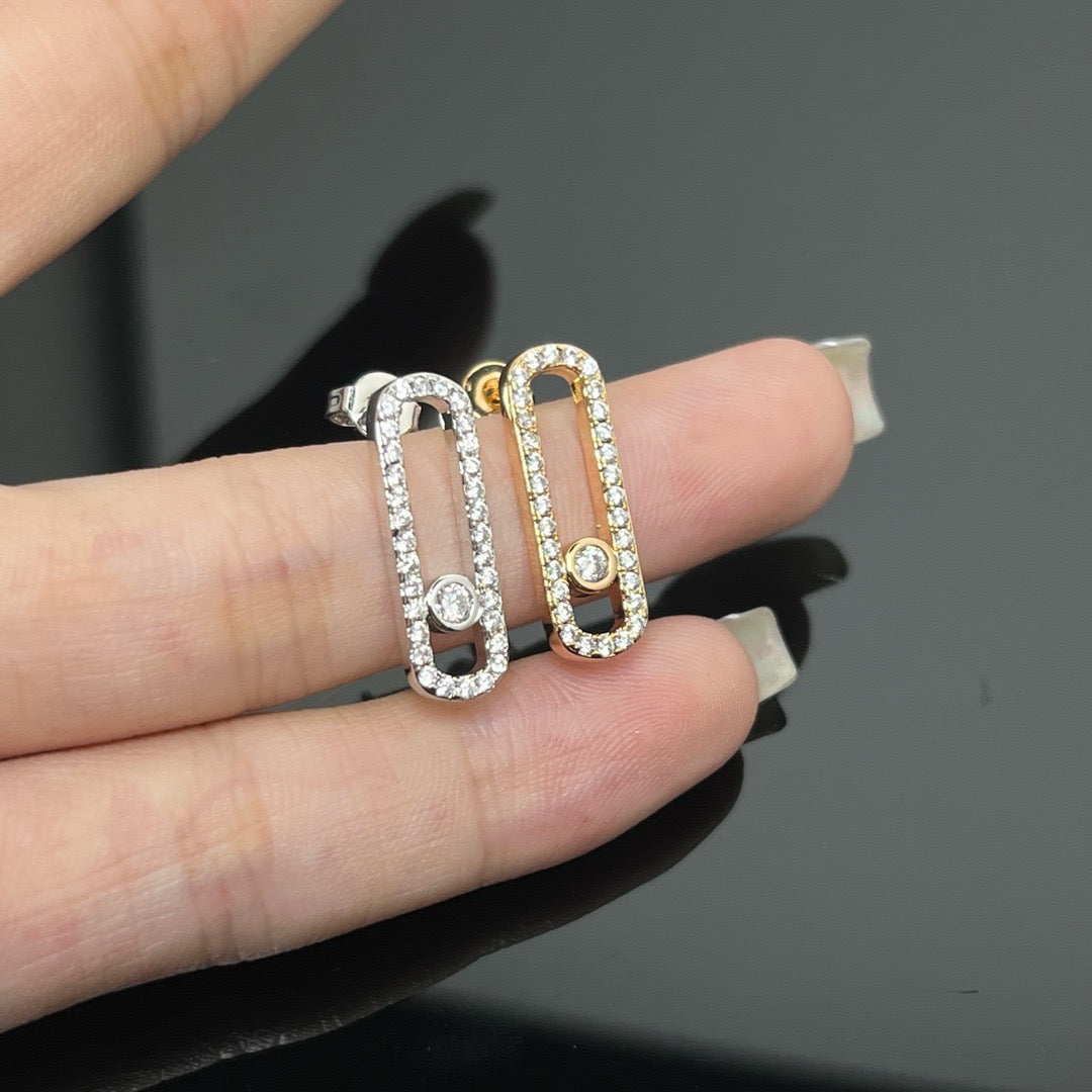 Diamond Paperclip